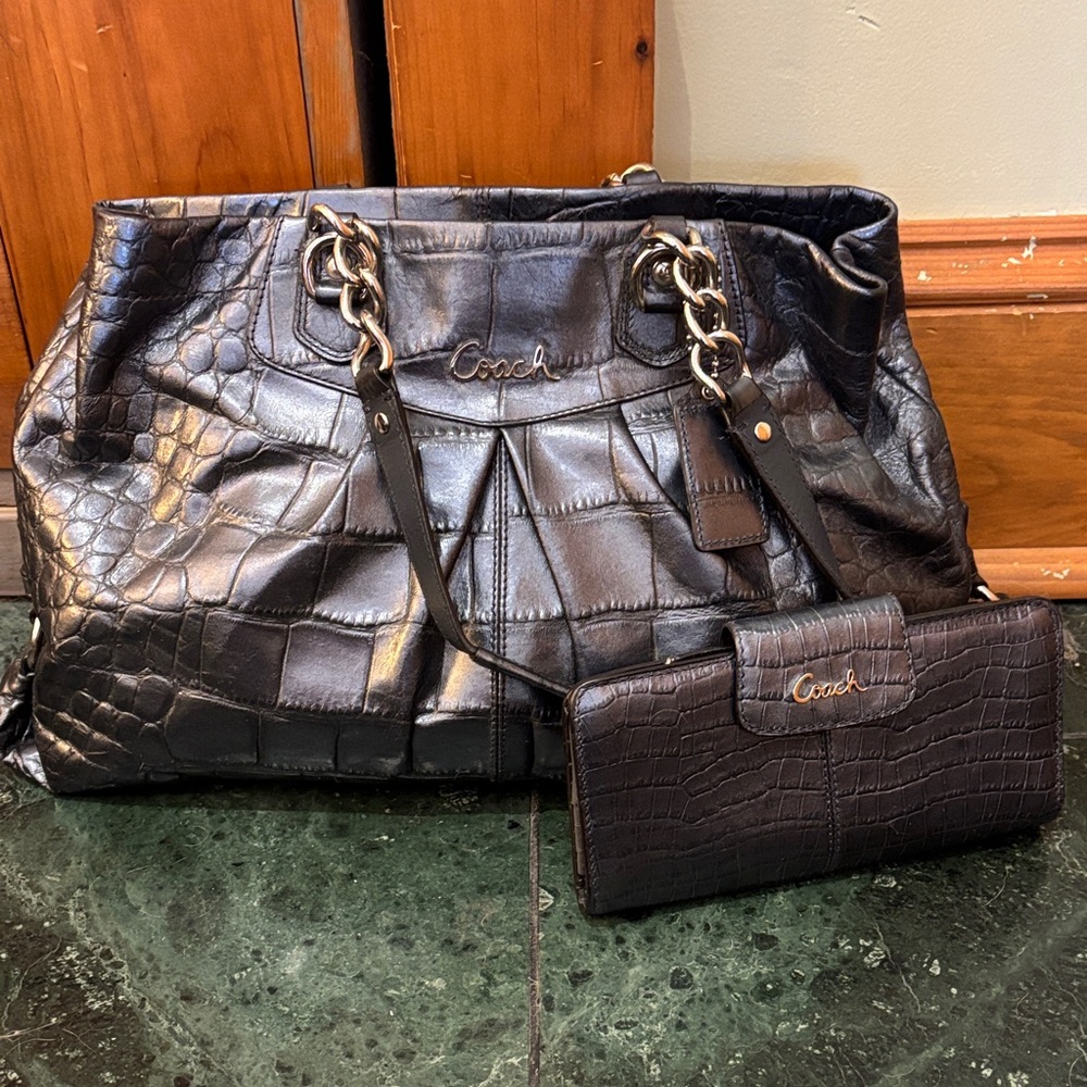 Coach Pewter Croc-Embossed metallic Shoulder Bag and Wallet